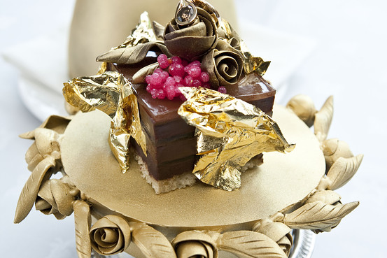 most-expensive-dessert-cake1
